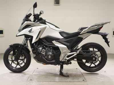 Honda NC750X DCT 2023