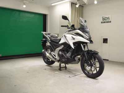 Honda NC750X DCT 2023