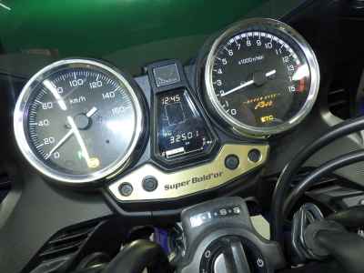 Honda CB400 Super Boldor 2020