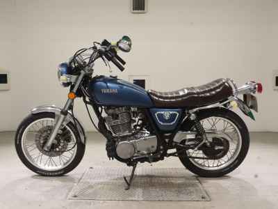 Yamaha SR400 2019
