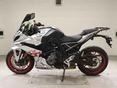 Suzuki GSX-8R 2024