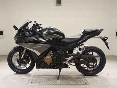 Honda CBR400R 2022