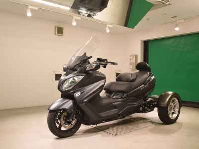 Suzuki Skywave 650 Trike 2016