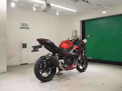 Kawasaki Ninja 400 2018