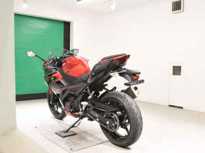 Kawasaki Ninja 400 2018