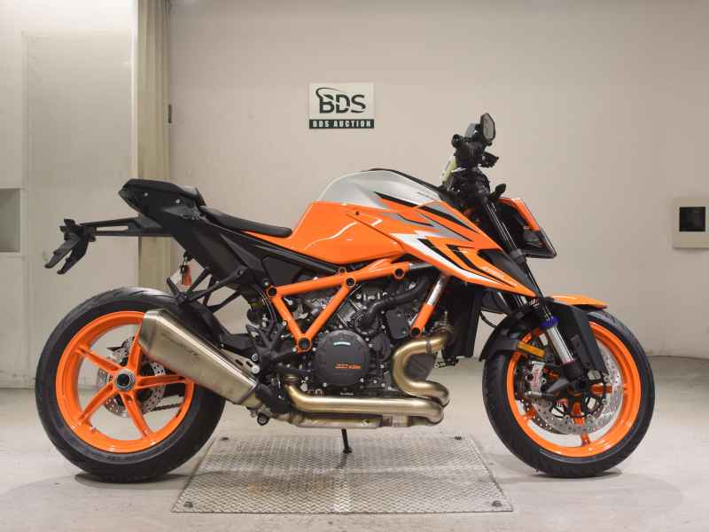 KTM 1290 Super Duke R 2023
