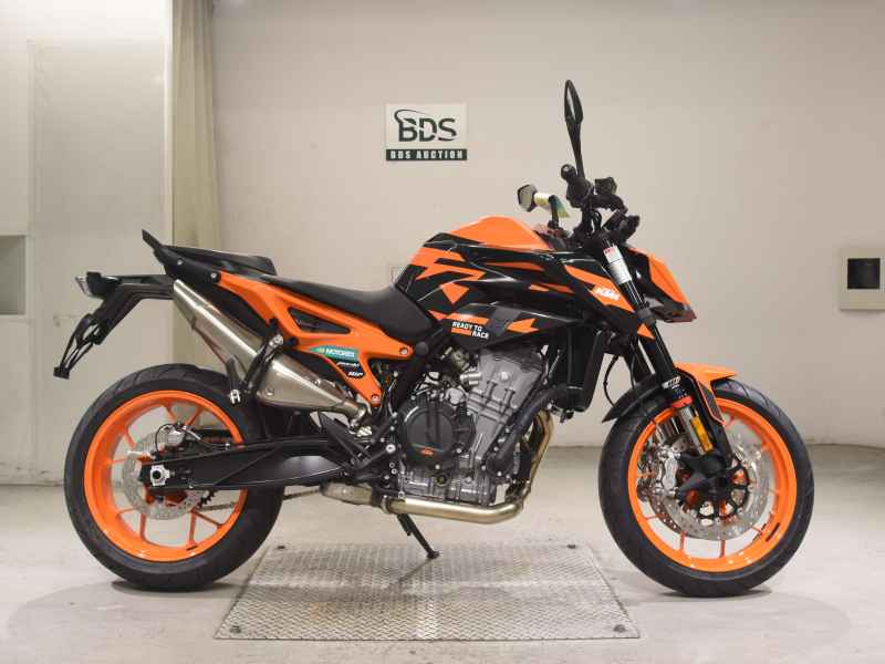 KTM 890 Duke GP 2023