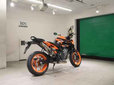 KTM 890 Duke GP 2023