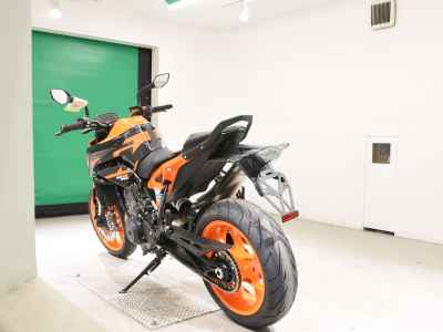 KTM 890 Duke GP 2023