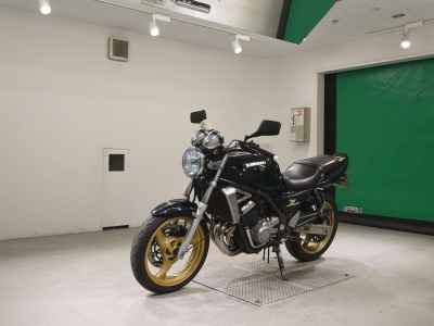 Kawasaki Balius ZR250