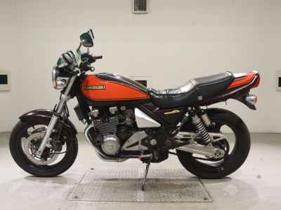 Kawasaki Zephyr 400 2009