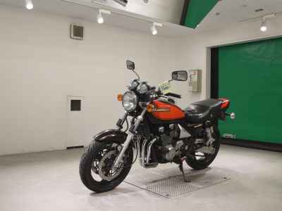 Kawasaki Zephyr 400 2009