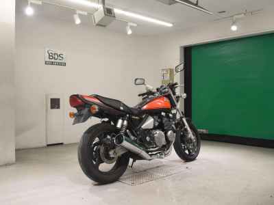 Kawasaki Zephyr 400 2009