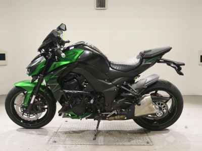 Kawasaki Z1000 2022