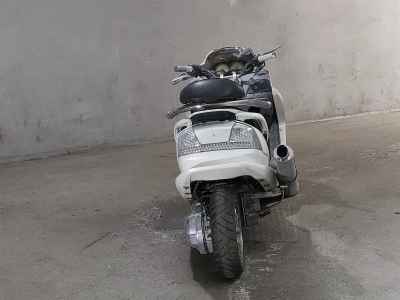 Suzuki Skywave 250S