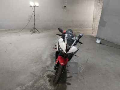 Yamaha YZF-R25 2016