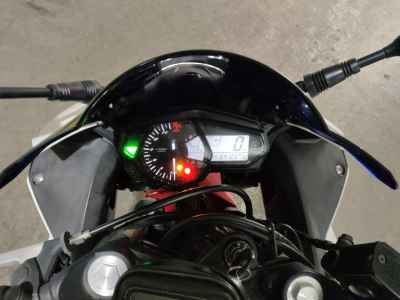 Yamaha YZF-R25 2016
