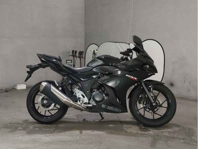 Suzuki GSX250R