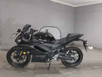Yamaha YZF-R25 2020