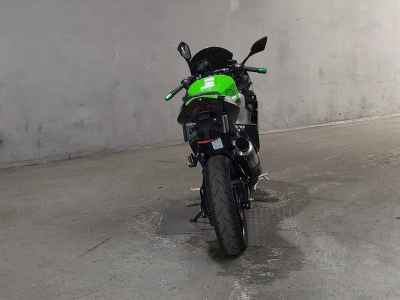 Kawasaki Ninja 400 2022