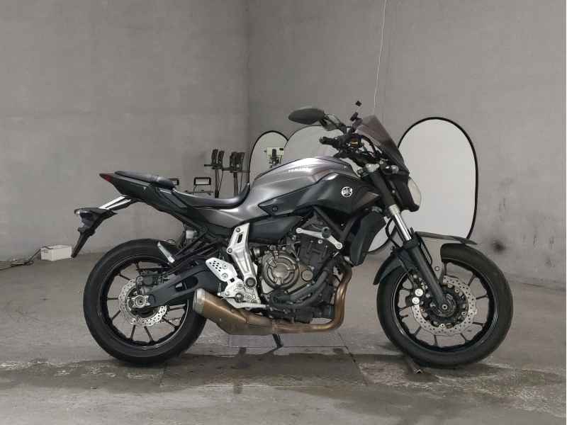 Yamaha MT-07 2016