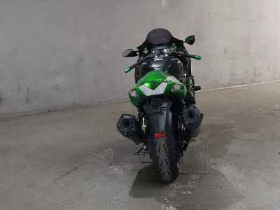 Kawasaki Ninja ZX-14R 2014