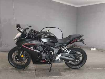 Honda CBR650F 2025