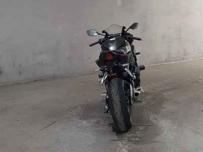 Honda CBR650F 2025
