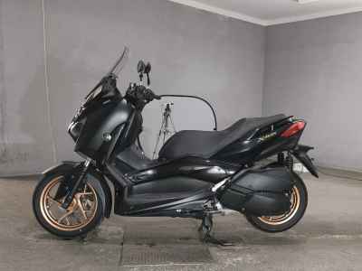 Yamaha XMAX 250 2022