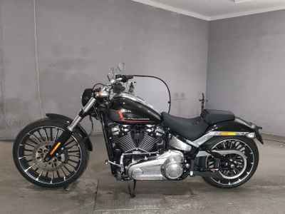 Harley-Davidson Breakout FXBR1920 2024