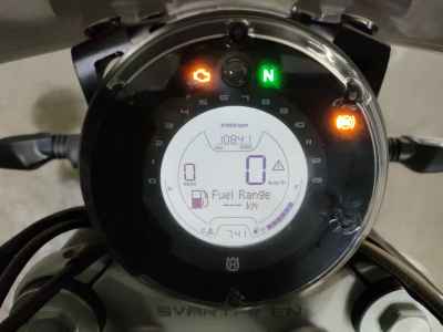 Husqvarna Svartpilen 401 2018