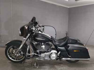 Harley-Davidson Street Glide FLHX1690 2013