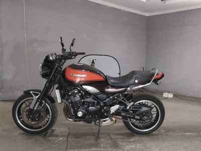 Kawasaki Z900RS 2018