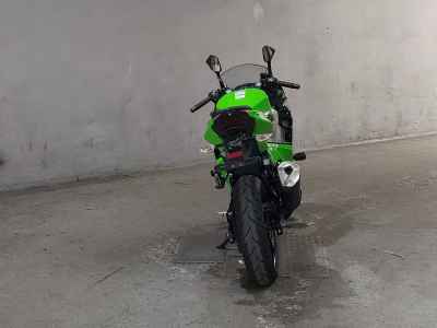 Kawasaki Ninja 400 2023