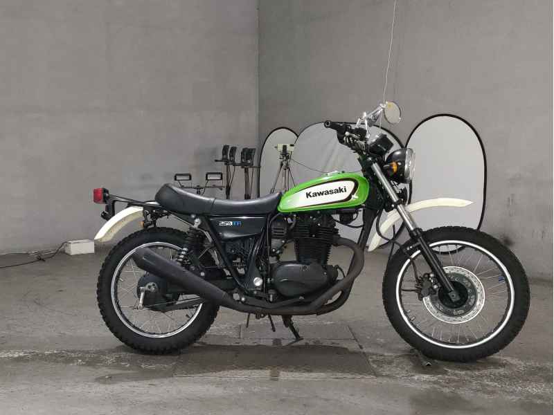 Kawasaki 250TR