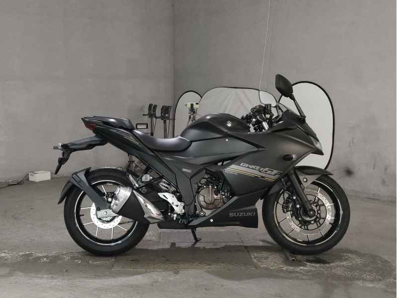 Suzuki Gixxer 250SF
