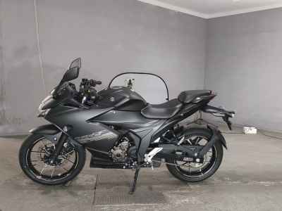 Suzuki Gixxer 250SF