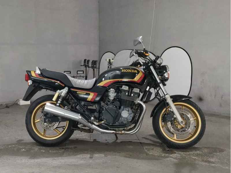 Honda CB750 2008