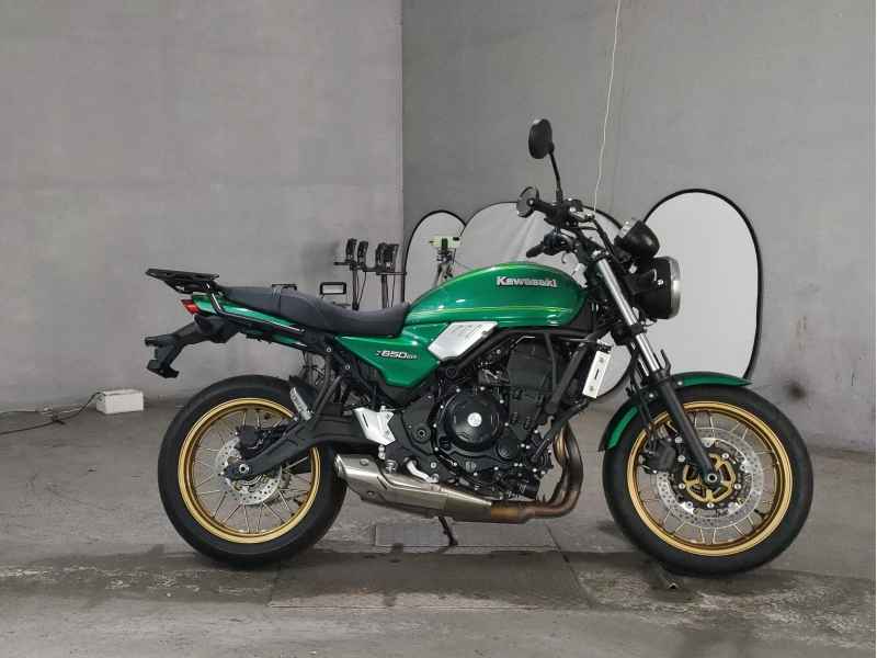 Kawasaki Z650RS 2024