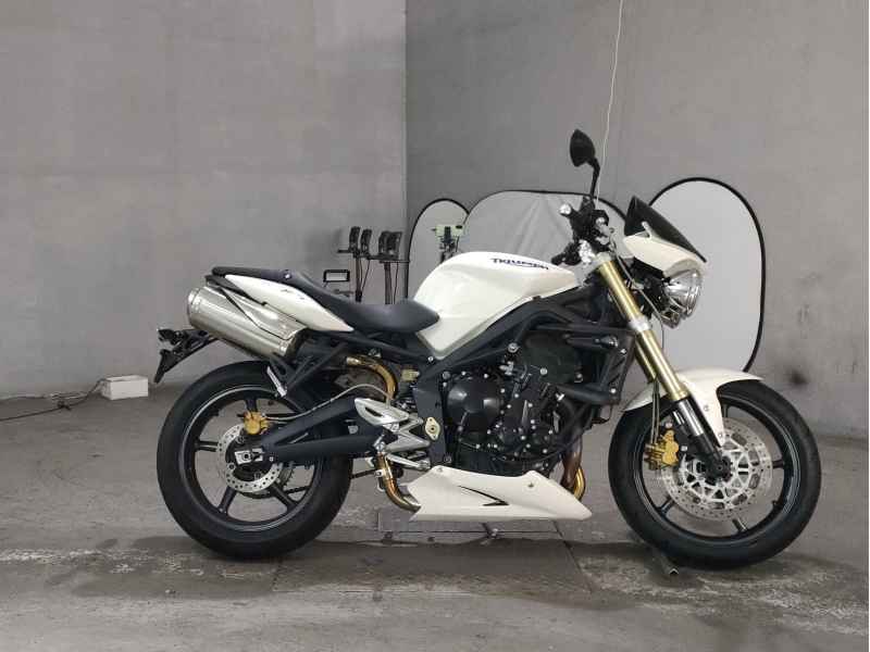 Triumph Street Triple 2008