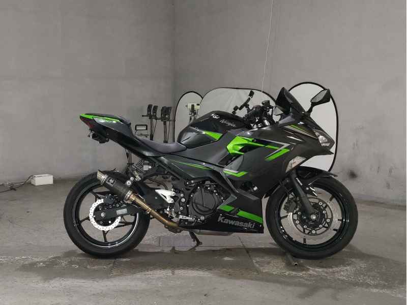 Kawasaki Ninja 400 2022
