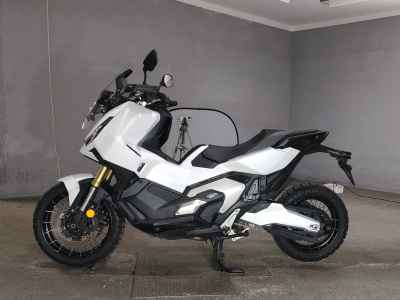 Honda X-Adv 750 2025