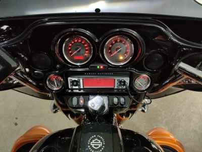 Harley-Davidson Street Glide FLHXSE1800 2011