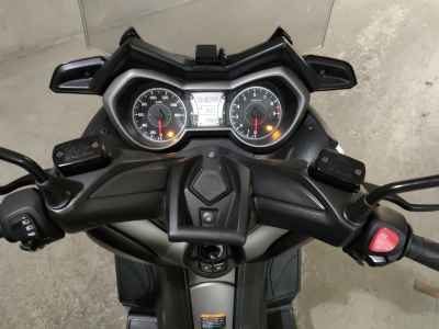 Yamaha XMAX 250 2018