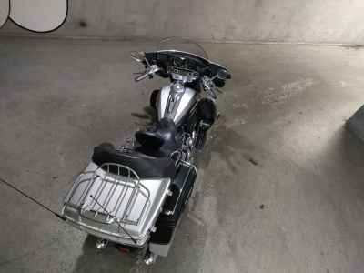 Harley-Davidson FLHTCUSE1800 CVO 2013