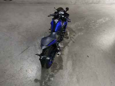 Yamaha YZF-R25 2018