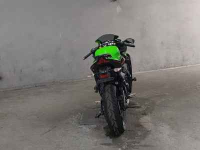 Kawasaki Ninja ZX-25R KRT Edition