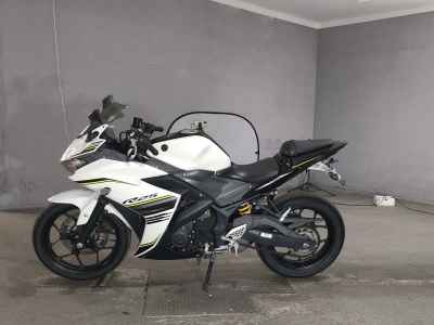 Yamaha YZF-R25 2017