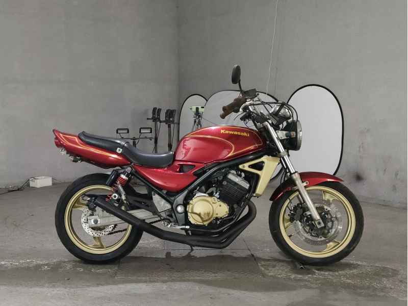 Kawasaki Balius ZR250