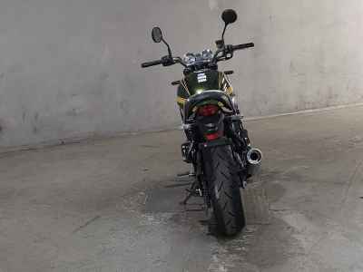 Kawasaki Z900RS 2021